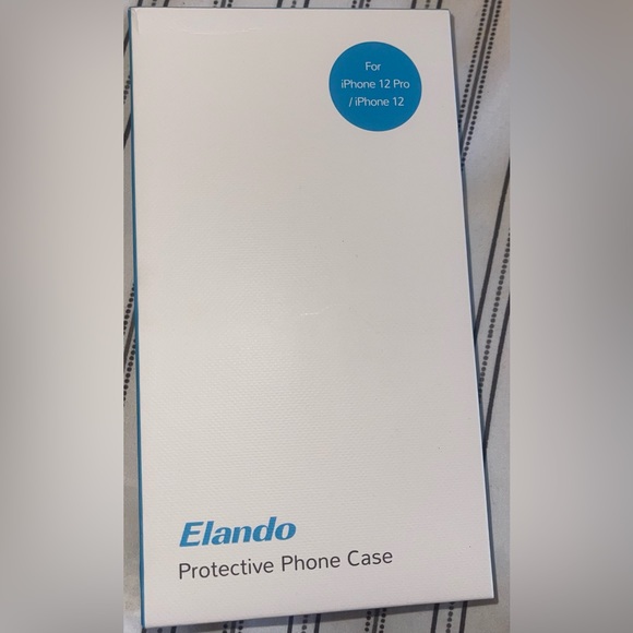 Clear protective iPhone 12 Pro / iPhone 12 case - Picture 1 of 2